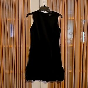 Perfect sleeveless formal little black dress!
